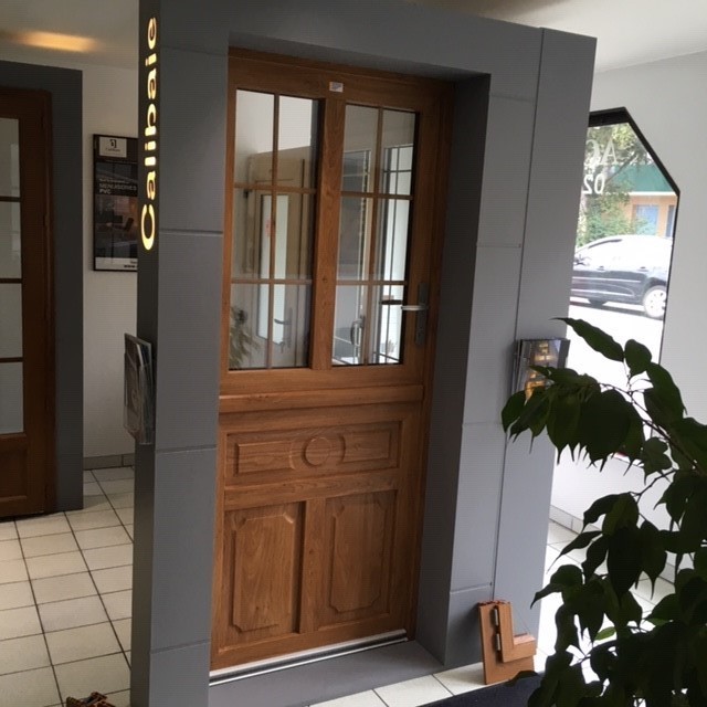 Act et Pro Showroom Calibaie porte bois