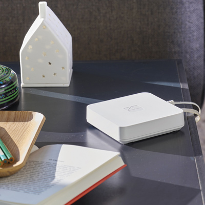 La Tywell Home offre tous les avantages d’une box connectée : protection de la famille et des biens, gestion du confort thermique, automatisation des volets, pilotage des éclairages, affichage des consommations.